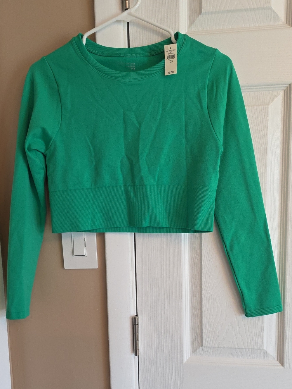 Women's Long-Sleeve Emerald Green Crop Top Size M